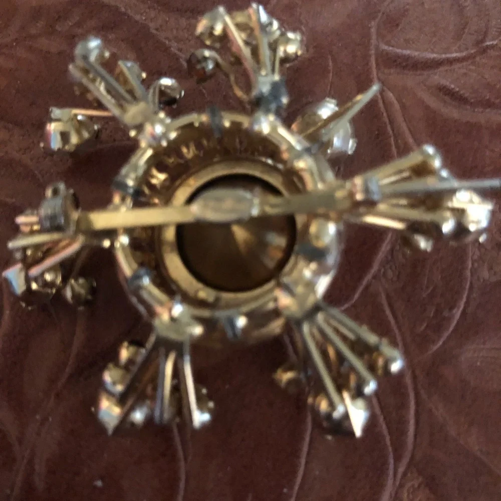 Vendome Rhinestone Encrusted Vintage Pin